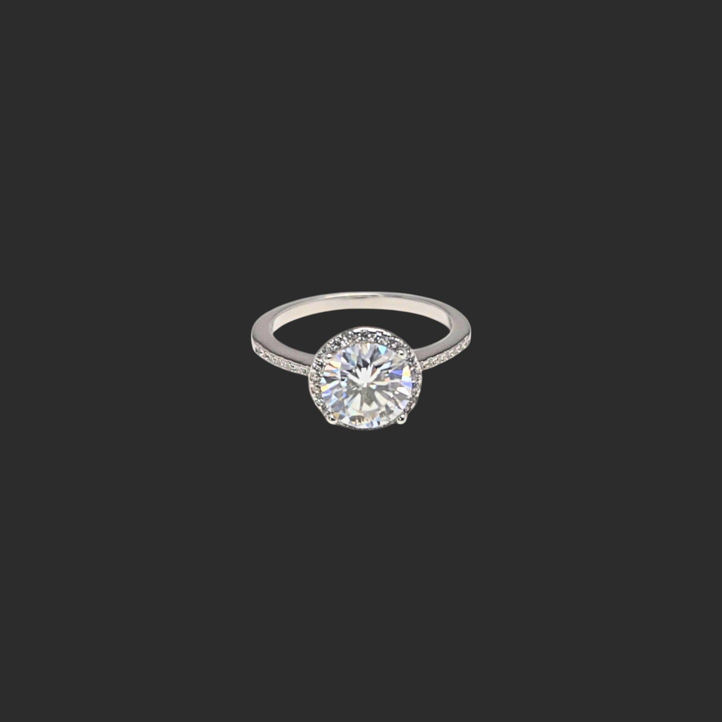 The Amara Halo Ring