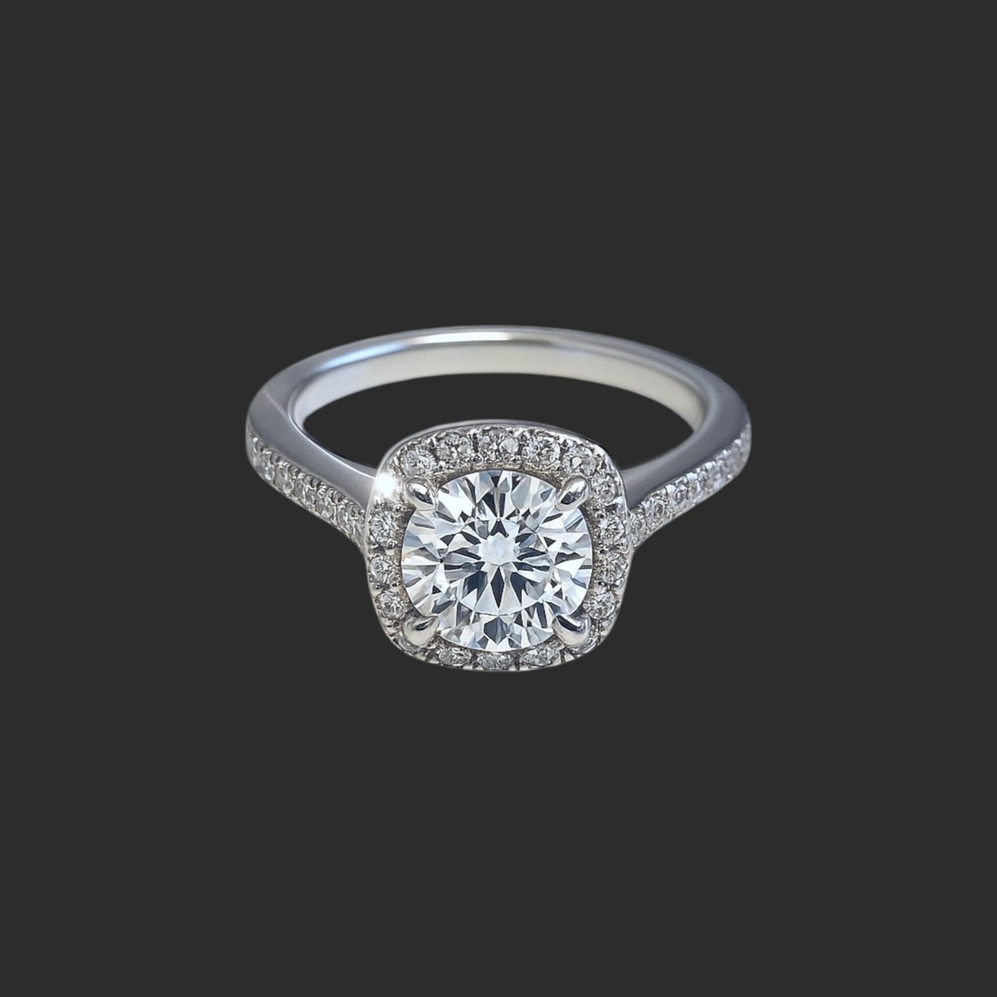 The Lyra Halo Ring