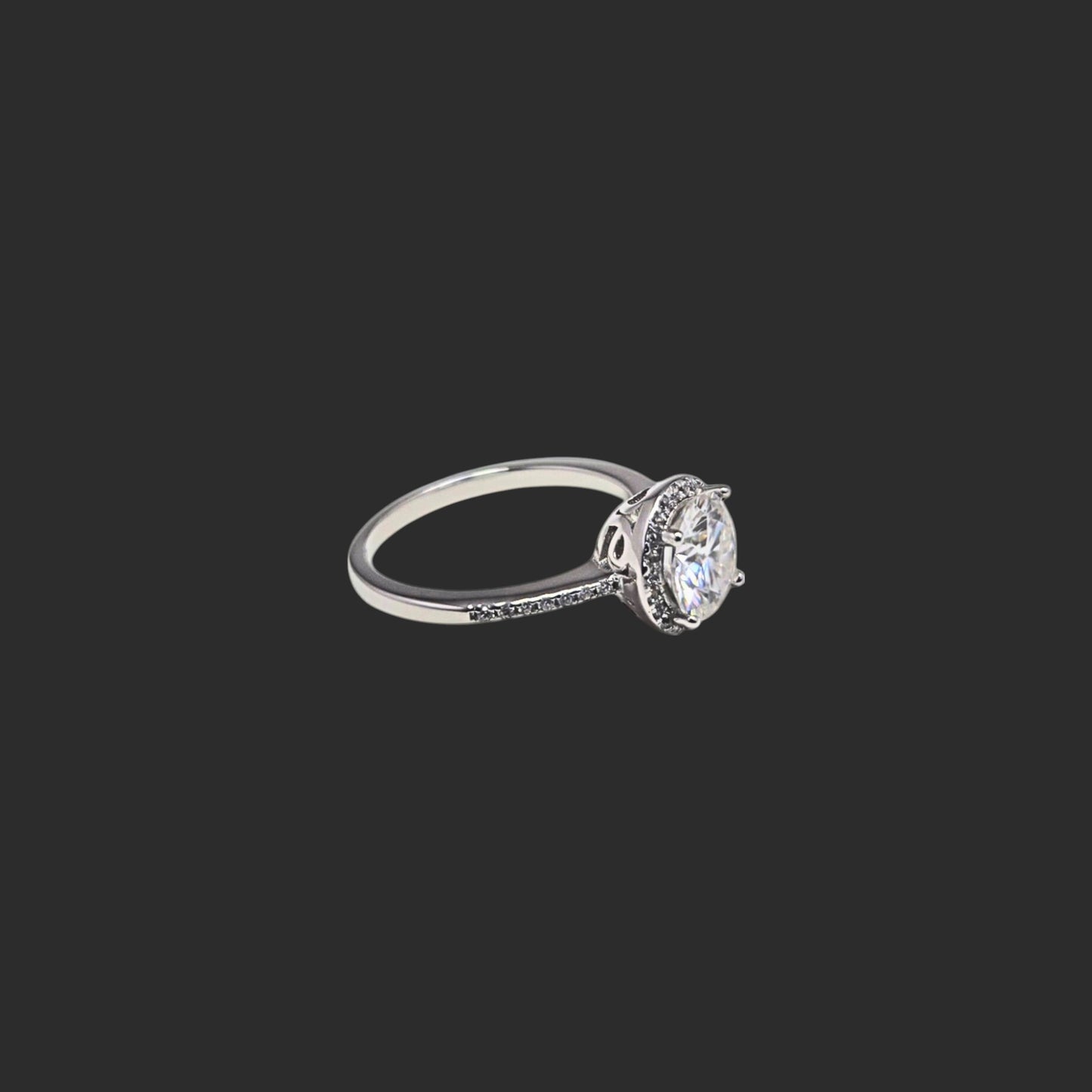 The Amara Halo Ring